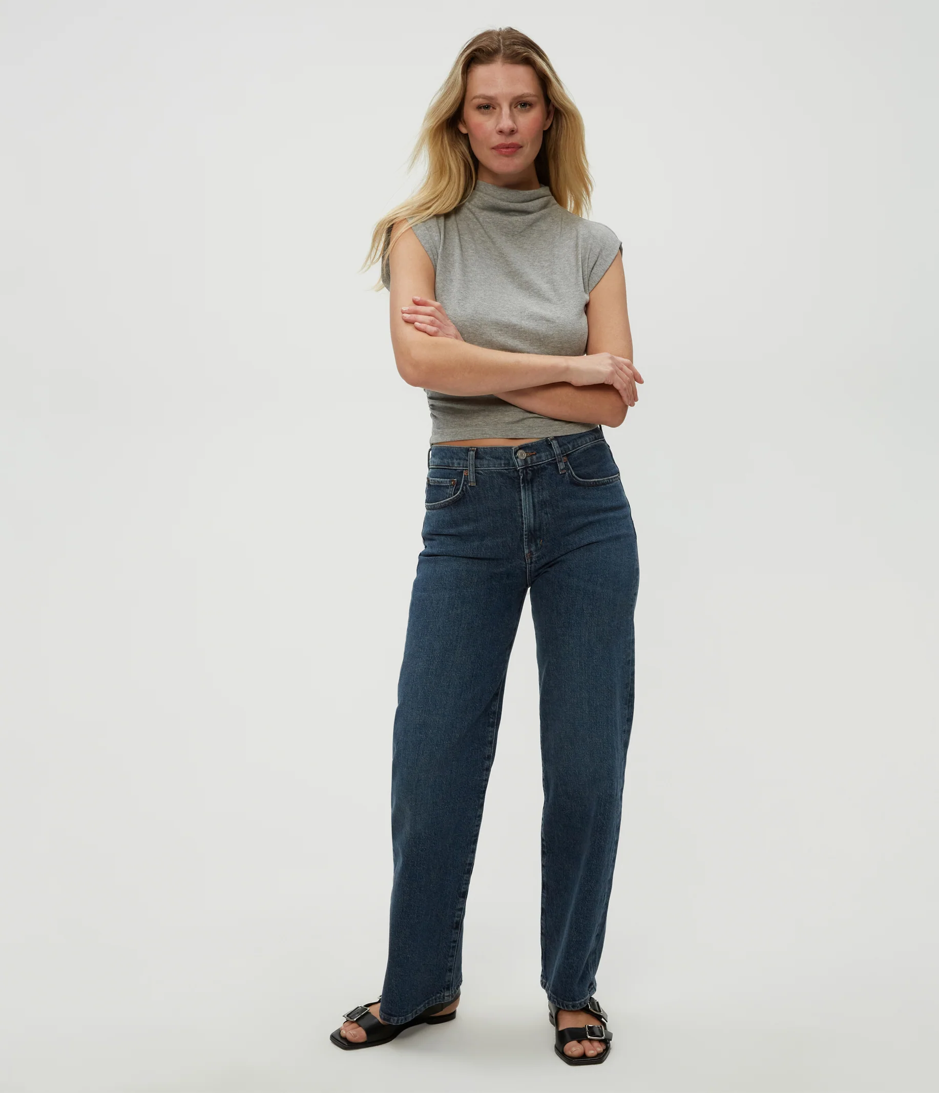Amara Power Shoulder Tee - Image 18