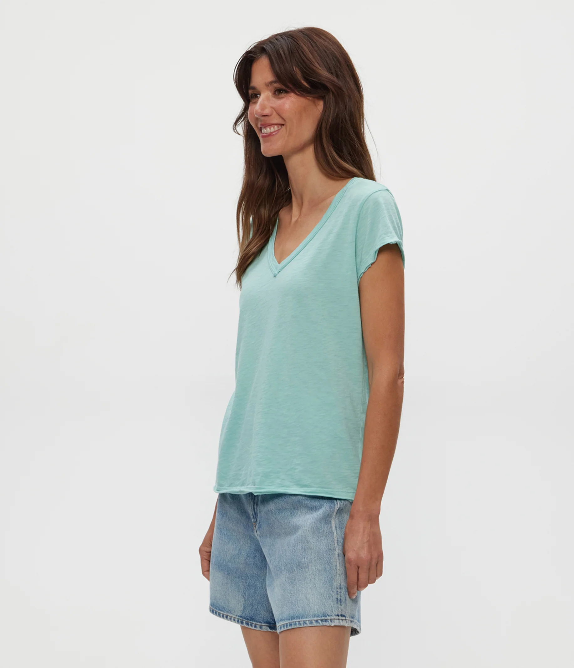 Baxter V-Neck Tee - Image 17