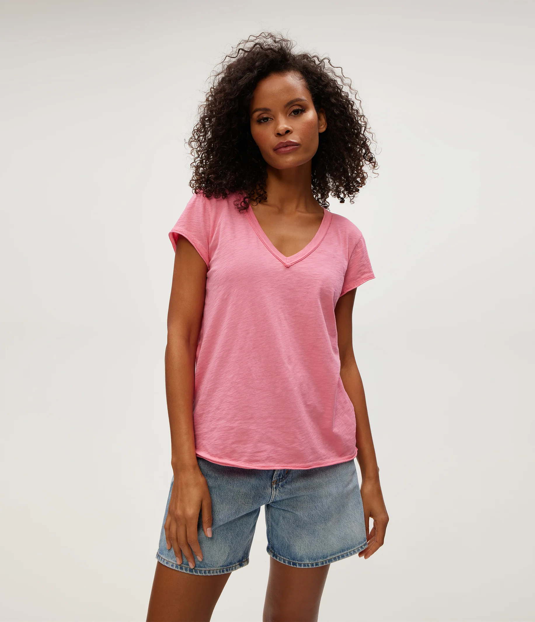 Baxter V-Neck Tee - Image 19