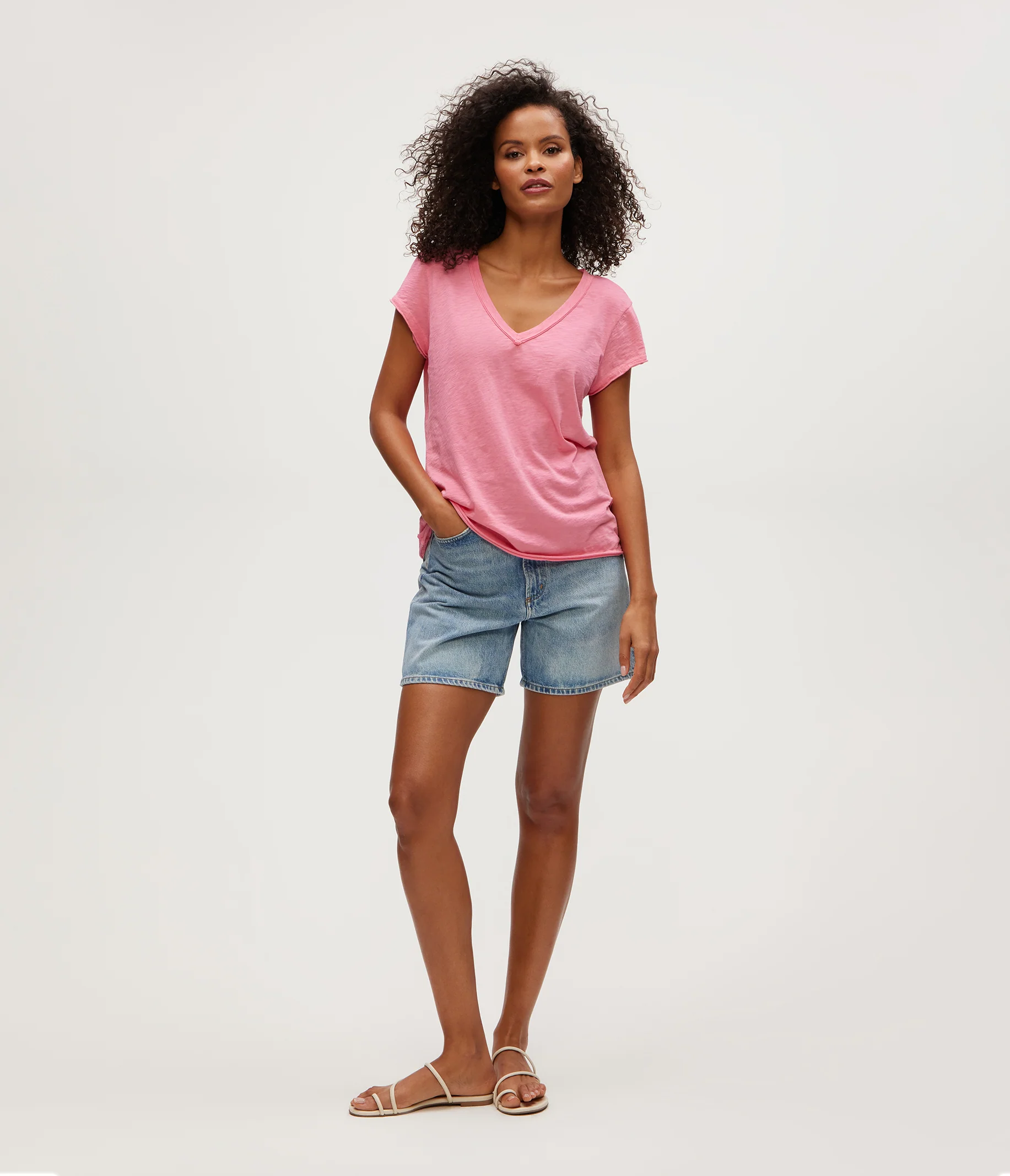 Baxter V-Neck Tee - Image 20