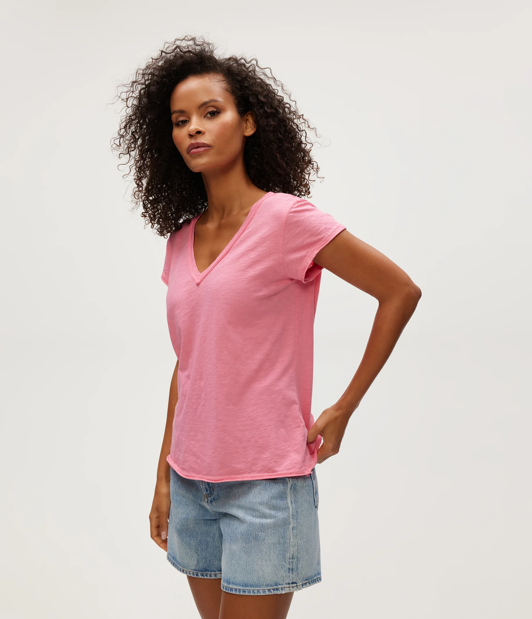 Baxter V-Neck Tee - Image 21