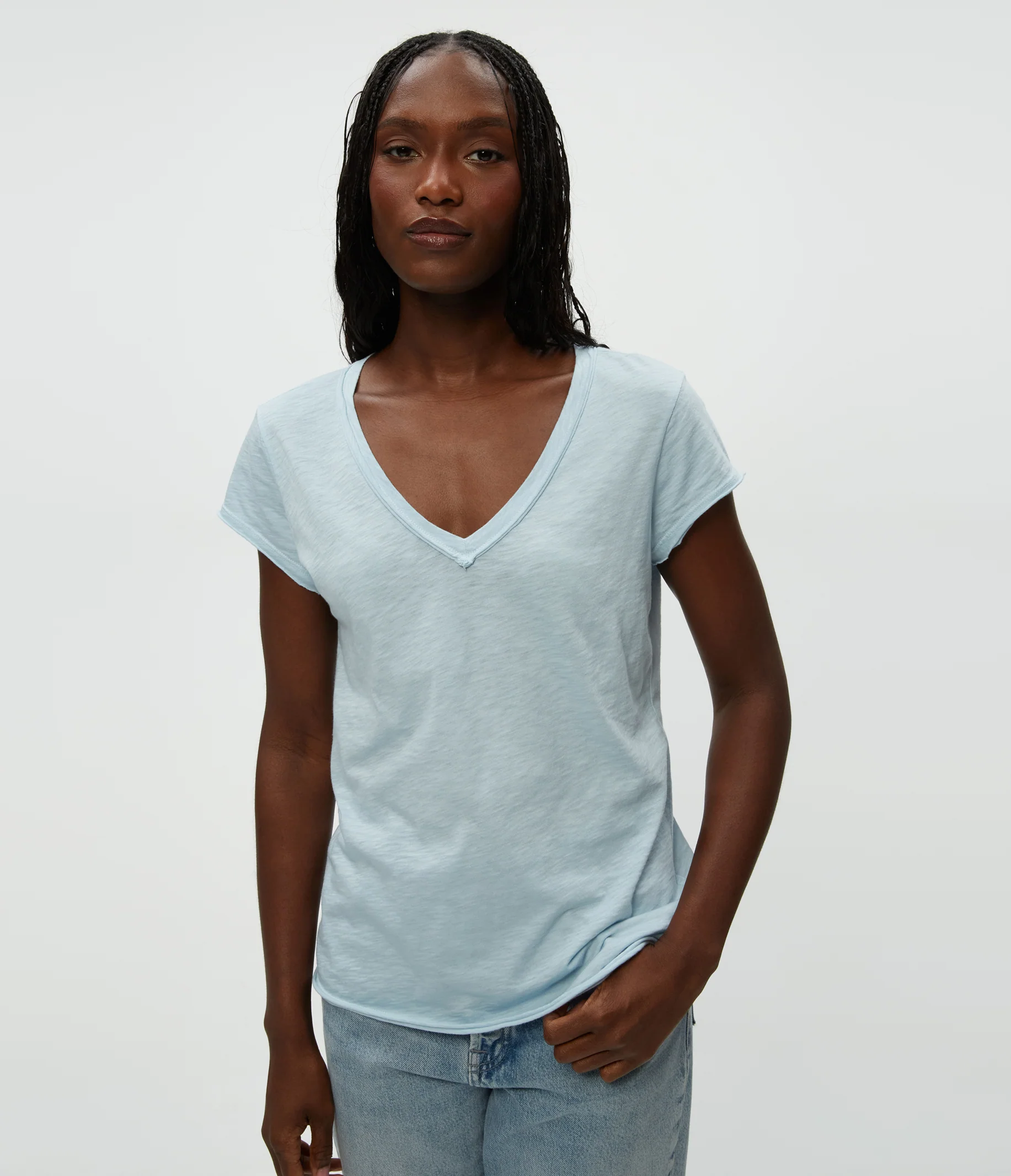 Baxter V-Neck Tee - Image 31