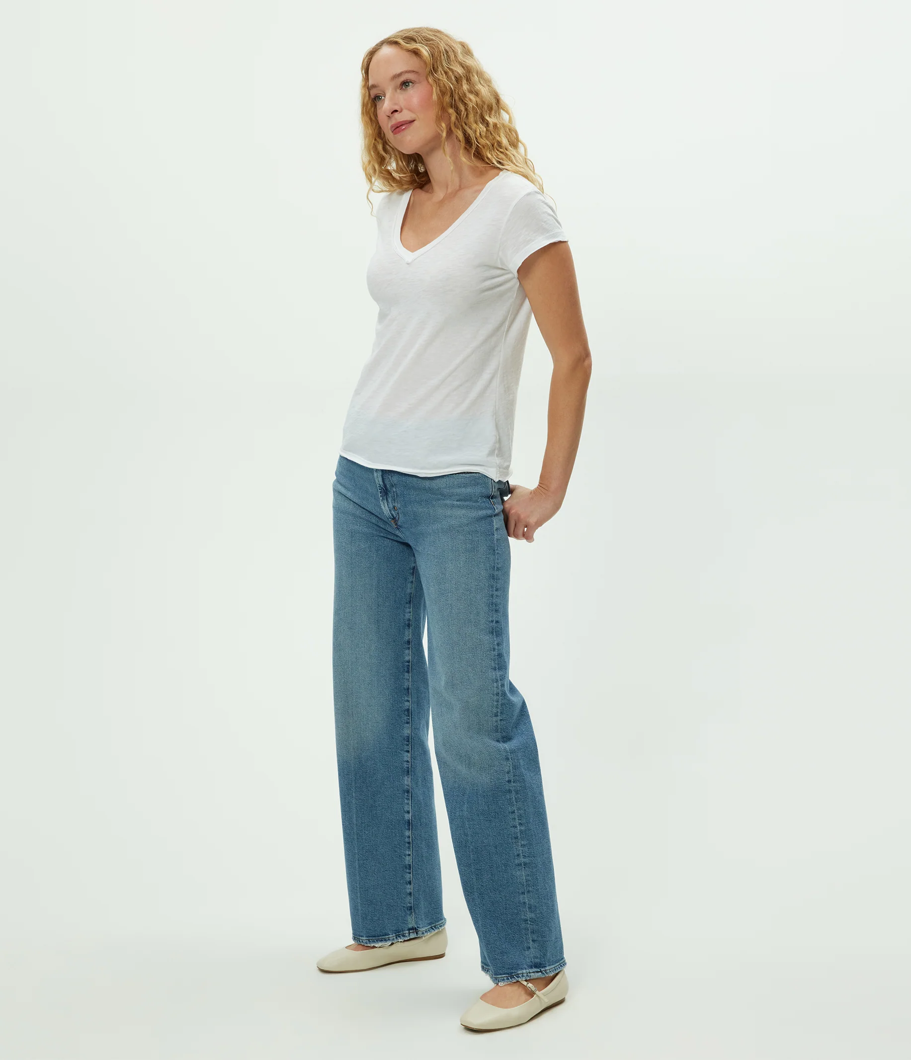 Baxter V-Neck Tee - Image 90