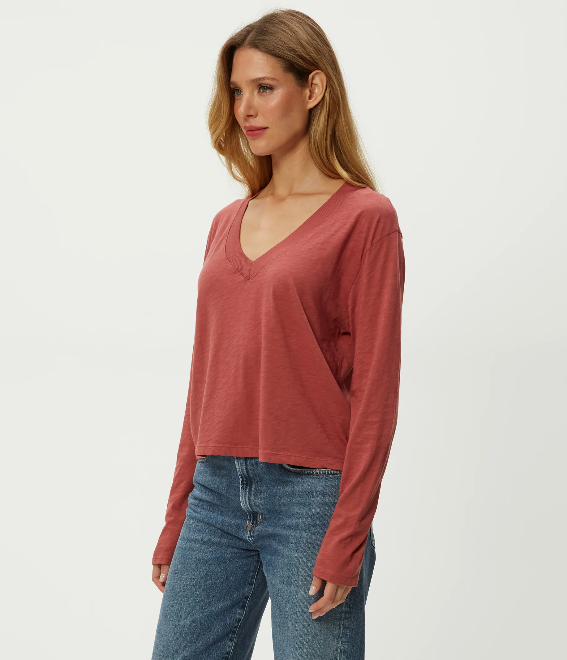Brea Cropped V-Neck Tee - Image 7