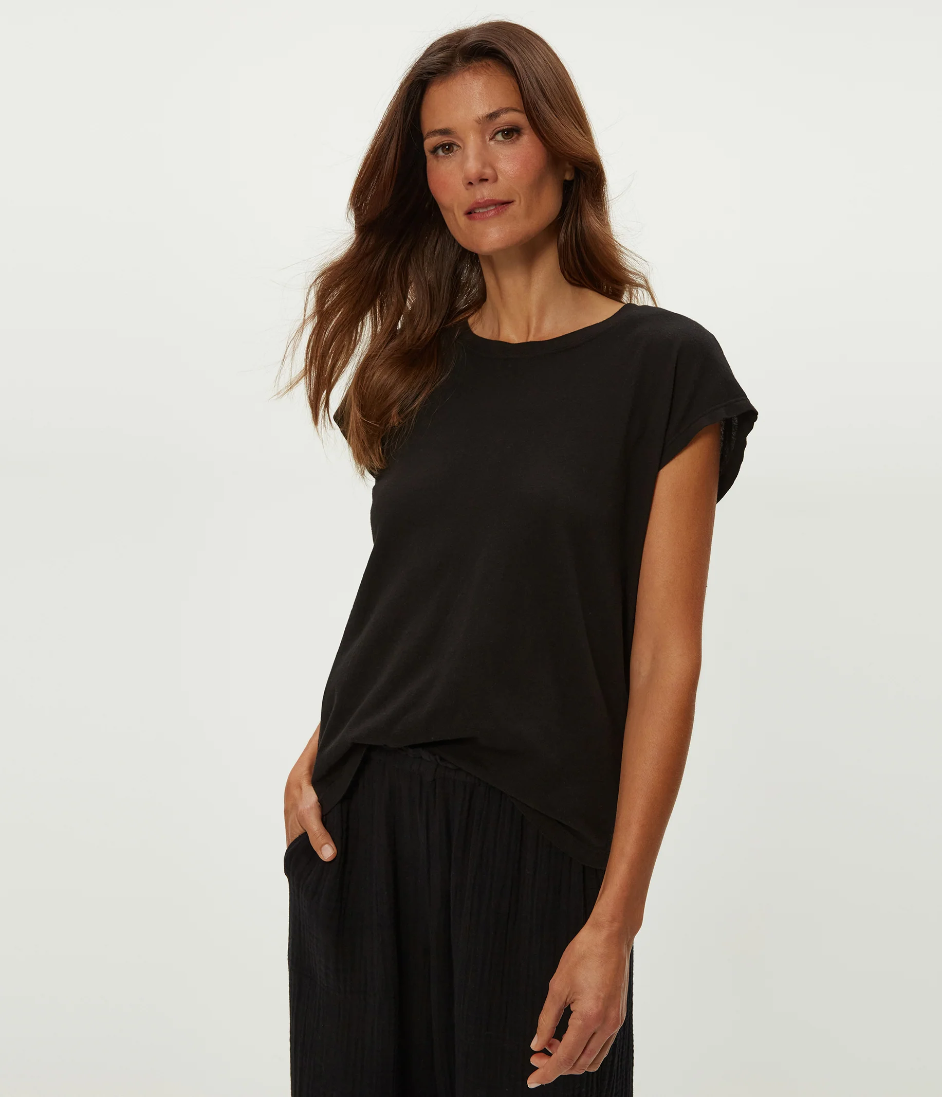 Bryanna Extended Shoulder Tee - Image 11
