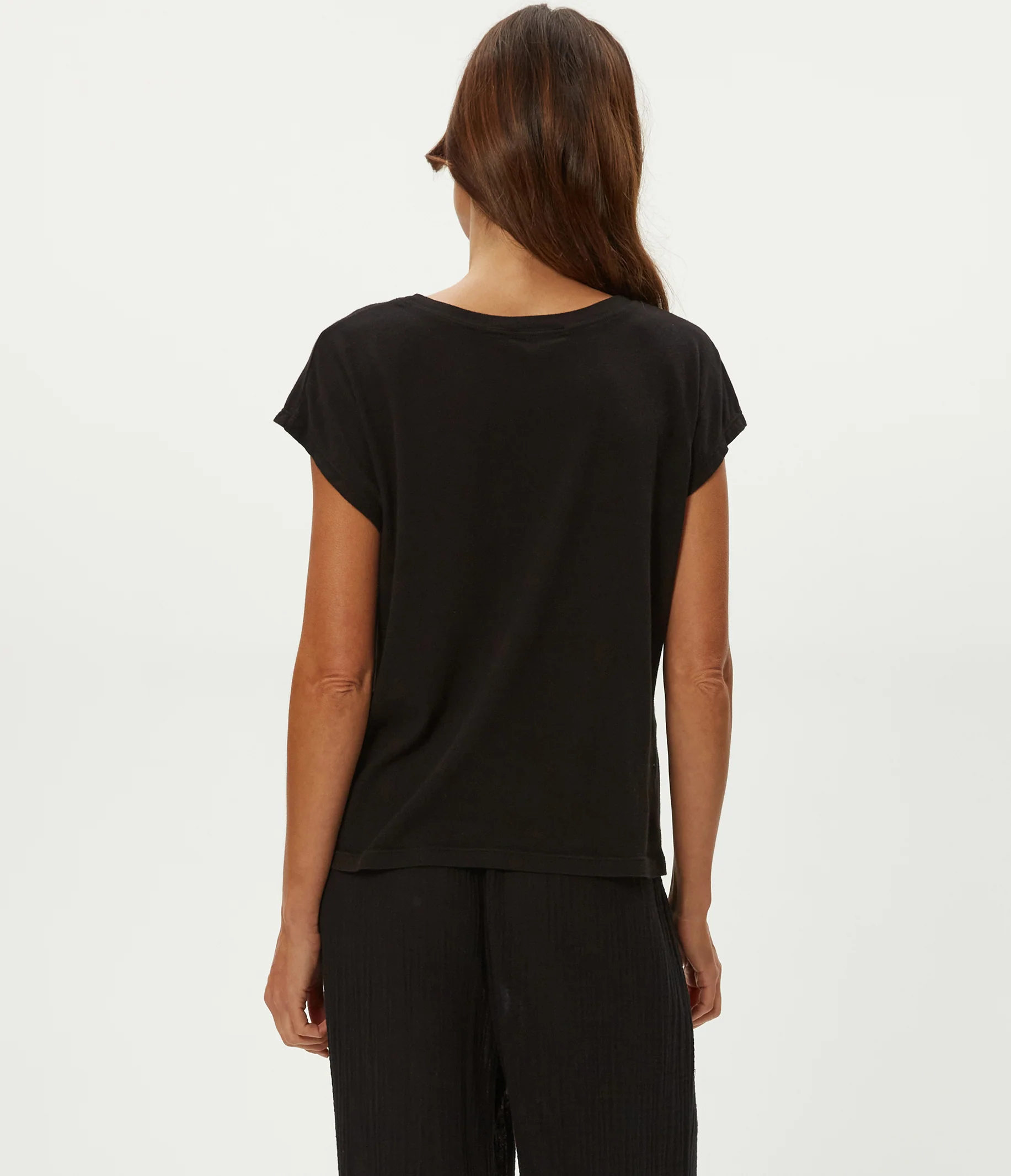 Bryanna Extended Shoulder Tee - Image 12