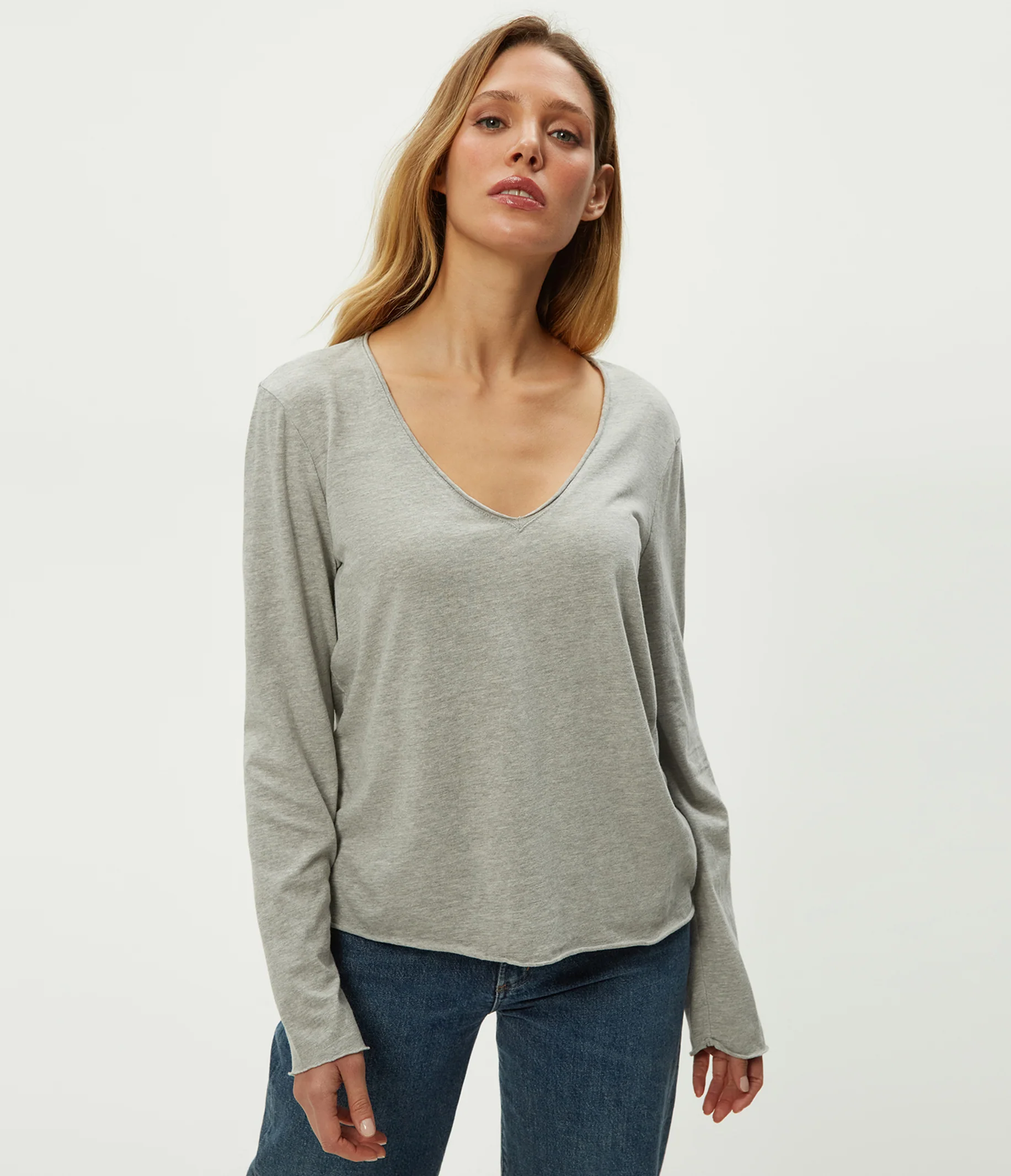 Kailee V-Neck Long Sleeve Tee - Image 32