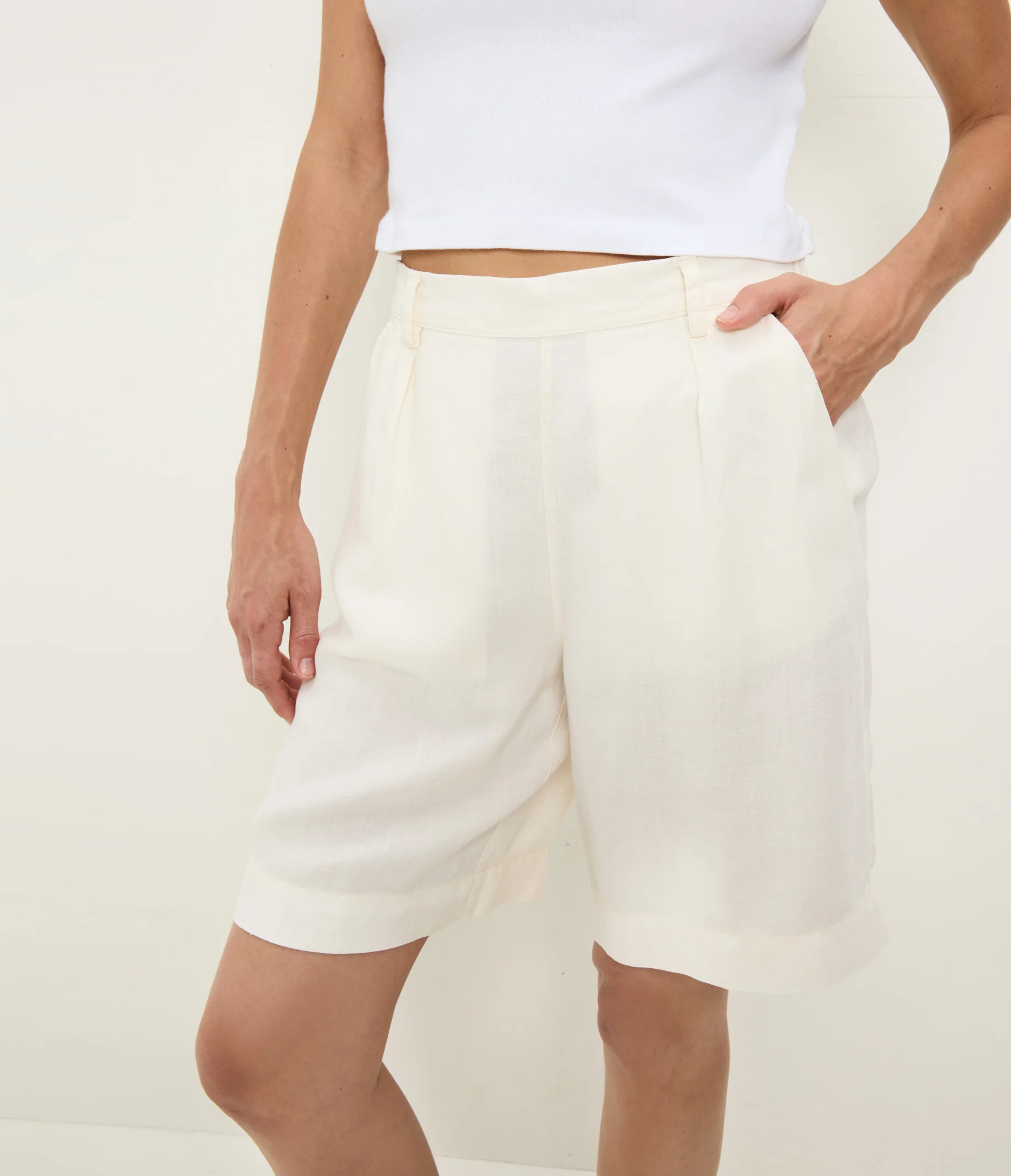 Lacey Linen Short - Image 15